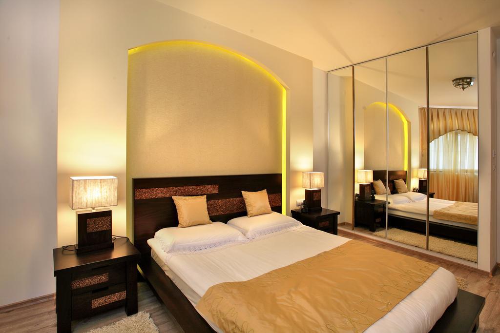 Familly Art Hotel Nirvana ชูเมน ห้อง รูปภาพ
