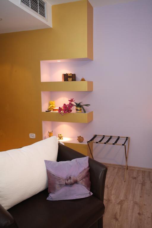 Familly Art Hotel Nirvana ชูเมน ห้อง รูปภาพ